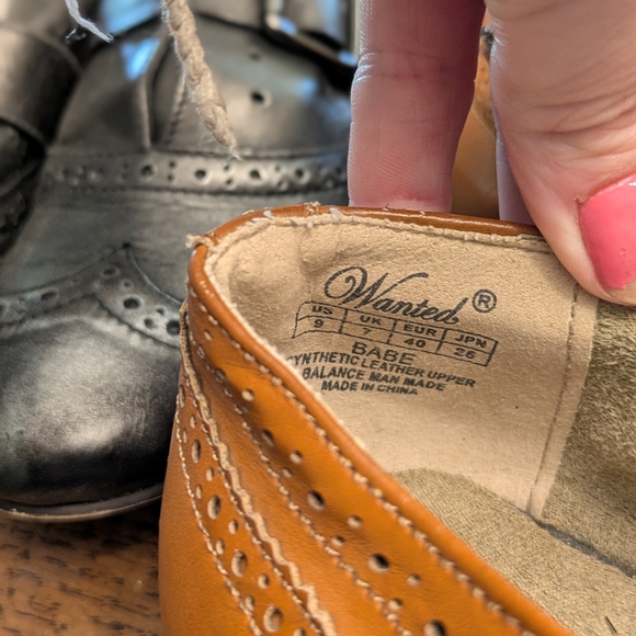 Women's Leather Oxford Brogues - Black and Tan - Picture 8 of 9